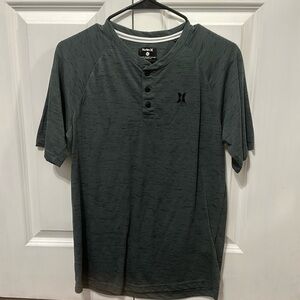 hurley button t
